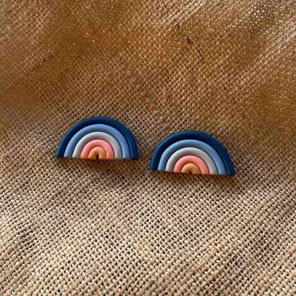 Clay Rainbow Blue tone Earrings In style New - Picture 8 of 8